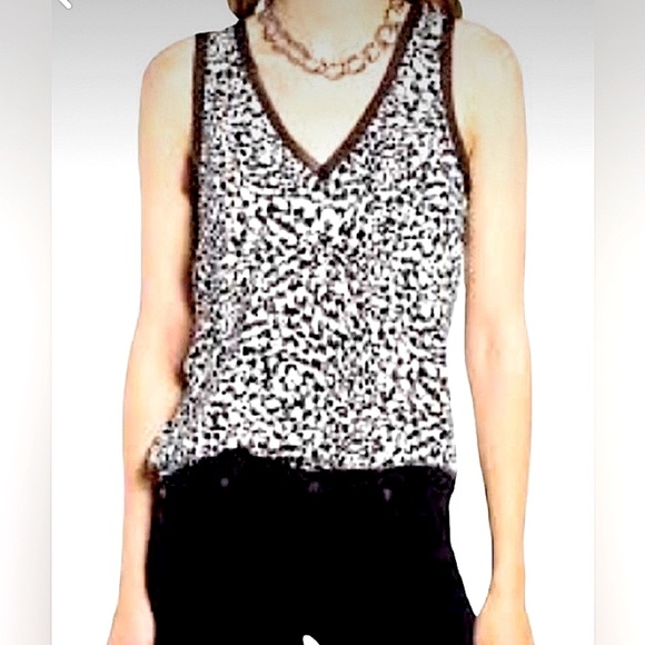 Halogen [Nordstrom] brand Cami or Tank top Sz L with Fun Chiffon Raw Edge Trim - Picture 6 of 6